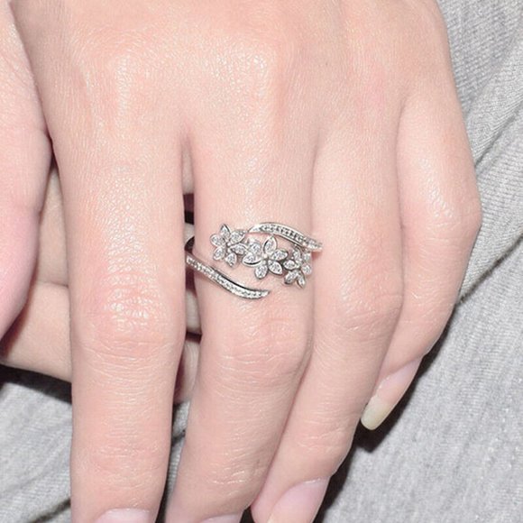New Sterling Silver CZ Flower Open Ring - Picture 5 of 5